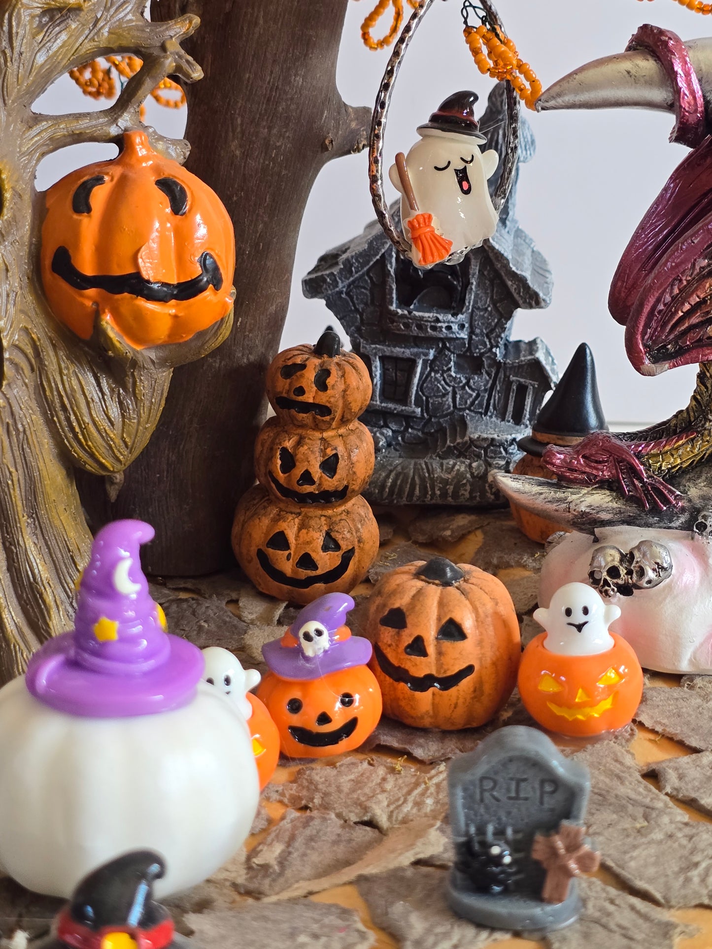 Halloween Fun Spooky Decoration. Beaded tree with Lights all over In The Tree. 15 inches round By 12 Inches Tall