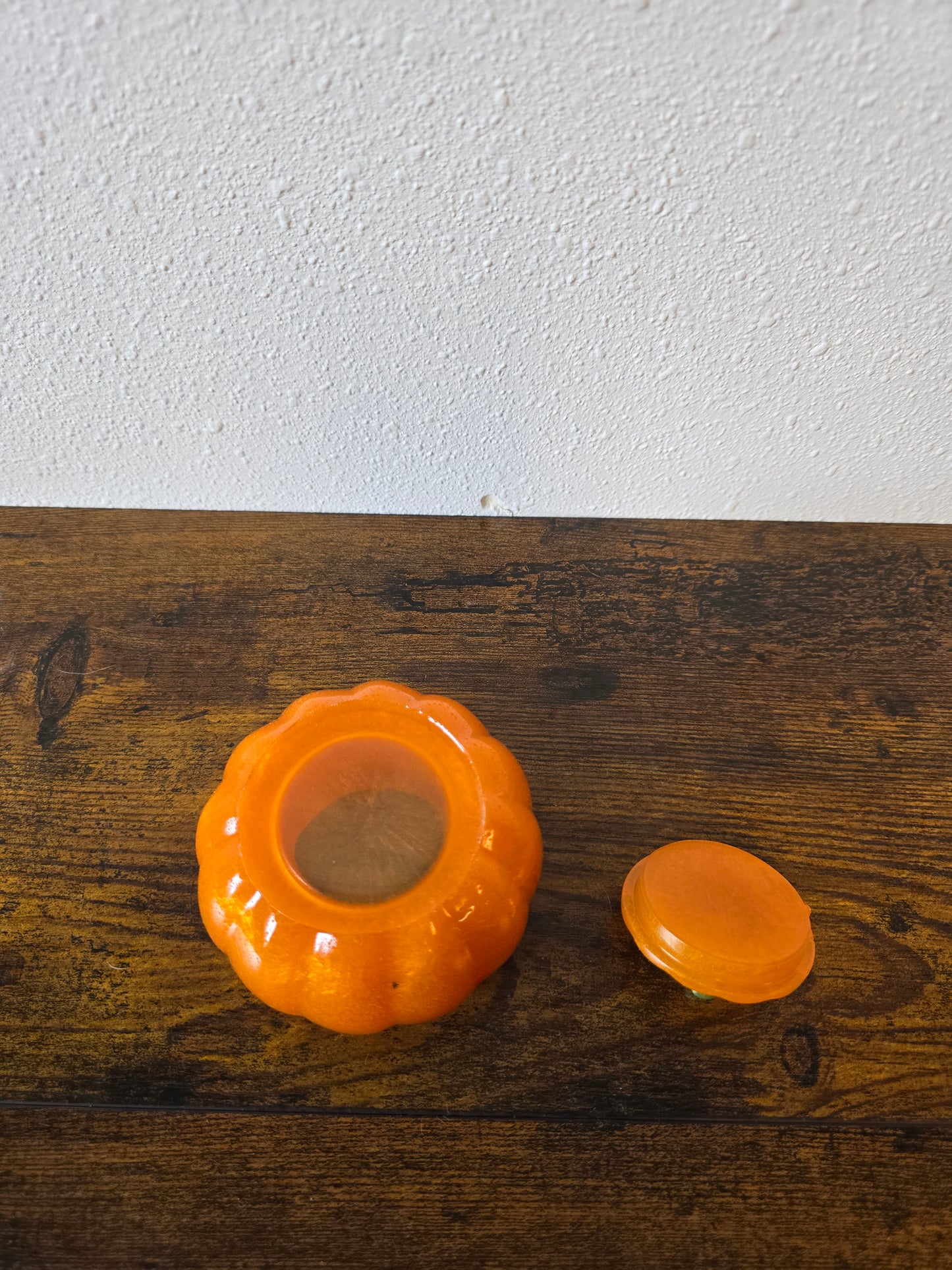 Resin orange Halloween pumpkin
