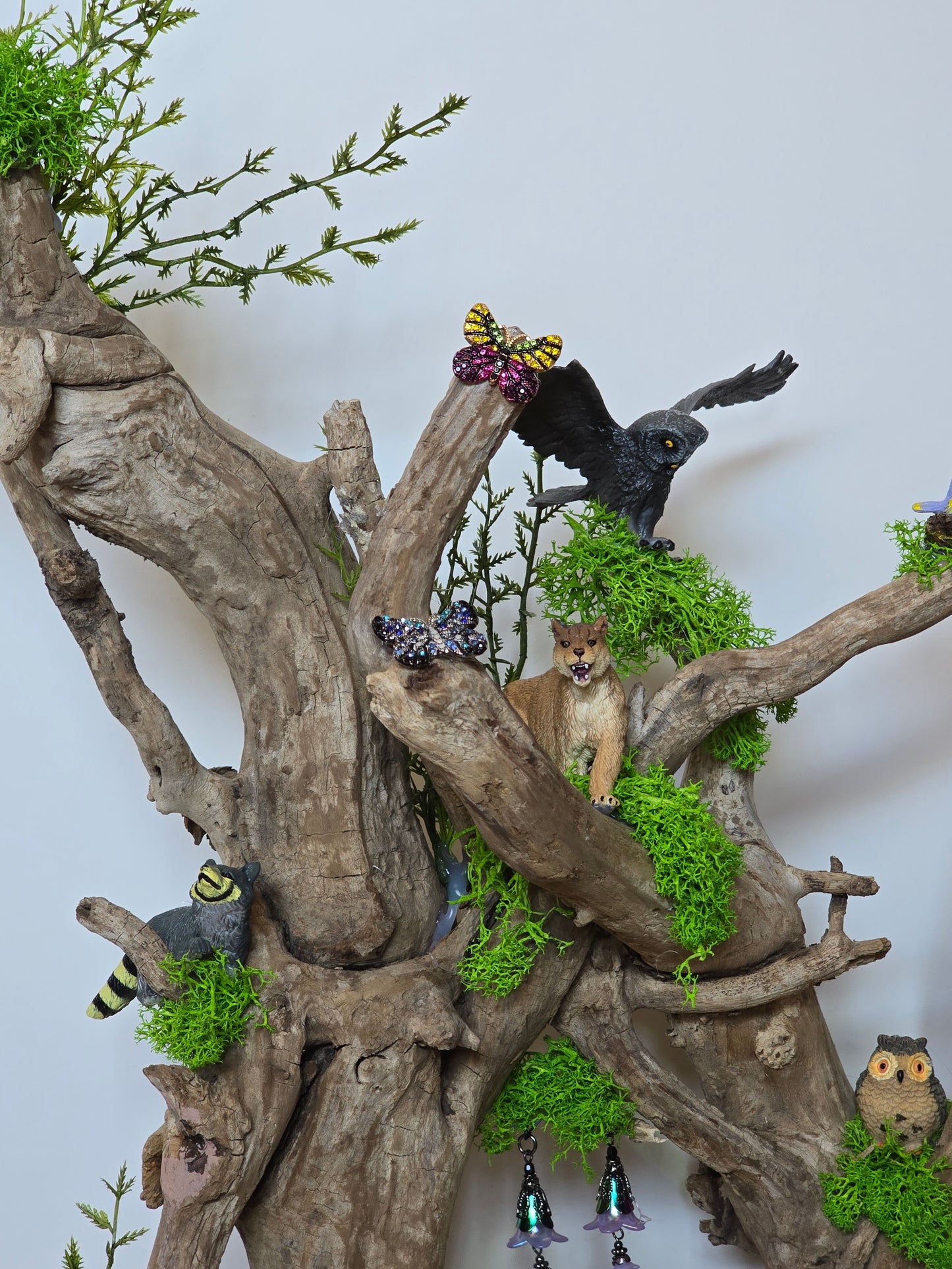 Unique tree and animal scene