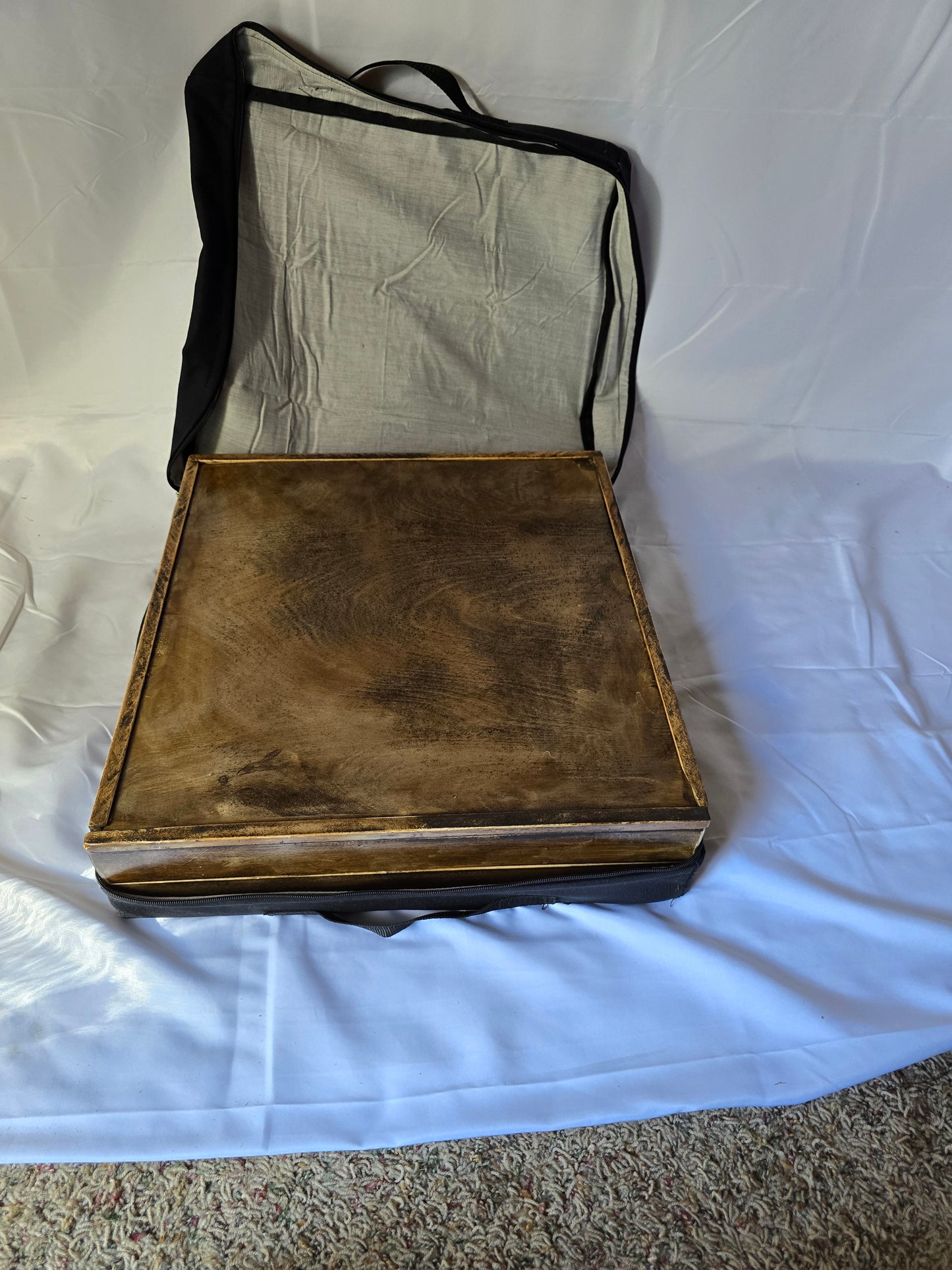 Wood and resin chess set with ceramic pieces. Red and white 18 by 18 inch board.